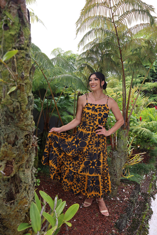 Kelina Dress Black/Gold Ulu Quilt