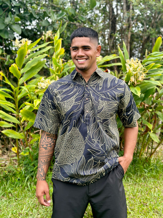 Menʻs Aloha Shirt Black/Gold Ulu